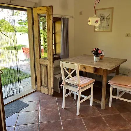 Holiday home Hisa Suzana
