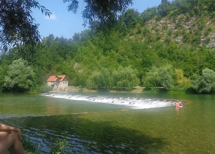 Hisa Suzana Ferienhaus Črnomelj